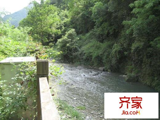 金佛美廬一期18棟實(shí)景（2014.5）