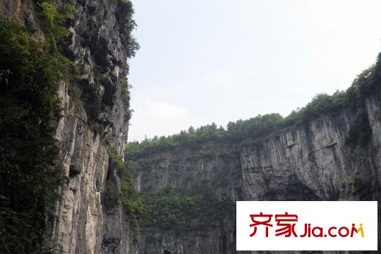 利豐印象望江苑二期周邊天坑地縫風(fēng)景區(qū)