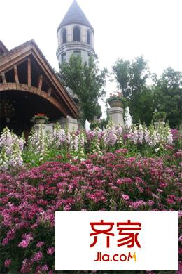 中國鐵建山語城小區(qū)花園實景（2014-6）