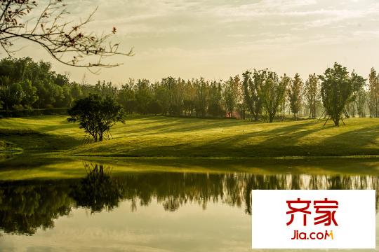 中航小鎮(zhèn)項(xiàng)目小區(qū)實(shí)景（2015.11.13）