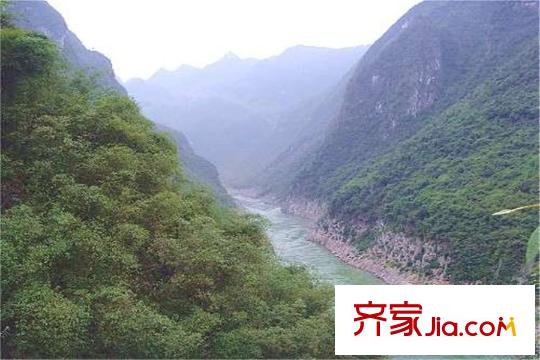 凱邦兩江城周邊阿依河景區(qū)