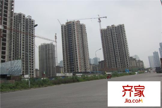 名流印象高層工程進(jìn)度實(shí)景（2015.9）