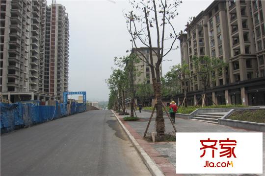 名流印象洋房工程進度實景（2015.9）