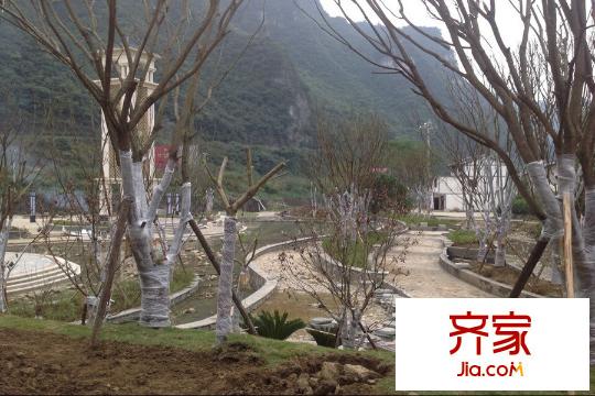 力帆婁山棲谷小區(qū)內(nèi)部（2014-11）