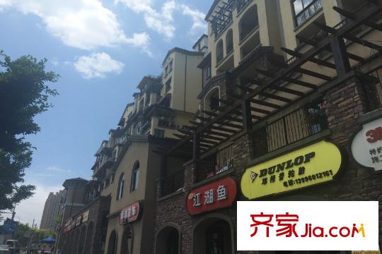 銀翔翡翠谷A組團(tuán)小區(qū)周邊臨街商鋪