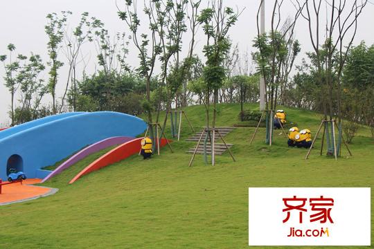 國博城項目親子公園實景（2015-10-15）