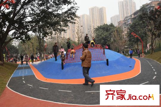 金輝城江城上周邊兒童公園配套