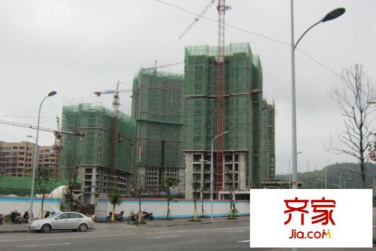 光亮天潤(rùn)城工程進(jìn)度實(shí)景（2015-09）