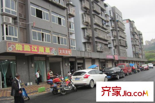光亮天潤(rùn)城周邊餐飲店