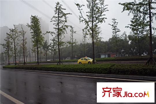協(xié)信星都會項目周邊主干道
