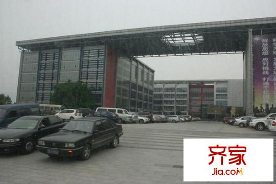 法藍(lán)西平方米邸別墅外景圖 