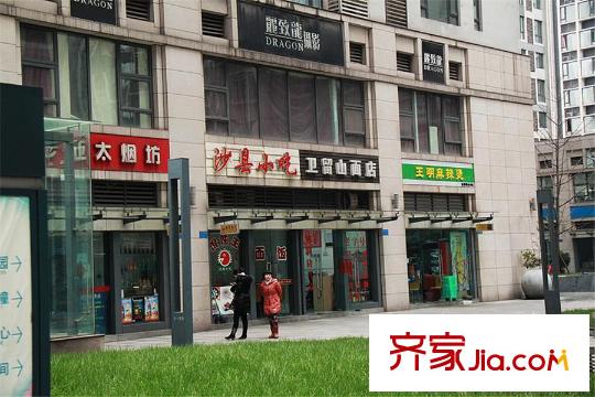 28闕項目周邊商業(yè)