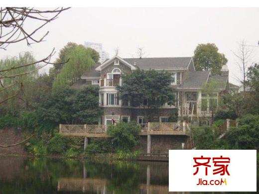 龍湖香樟林別墅外景圖