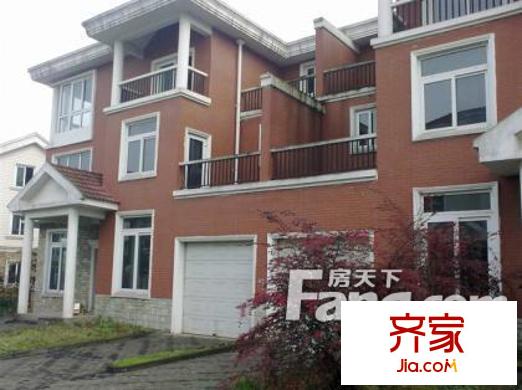 長青湖別墅外景圖