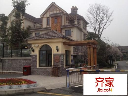 金科廊橋水鄉(xiāng)別墅外景圖 