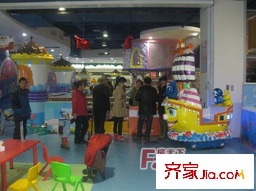 渝中萬科中心配套圖周邊 龍湖時(shí)代天街