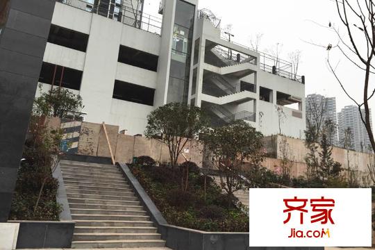 都靈態(tài)度實景圖小區(qū)（2015.3.17）