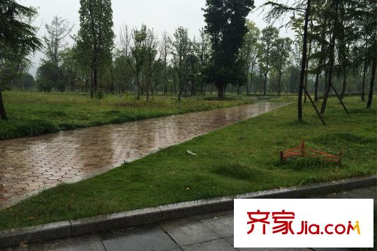 海宇學(xué)府江山周邊公園