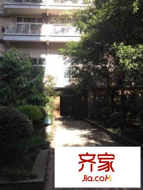 后勤基地外景圖 