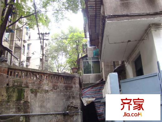渝建村外景圖