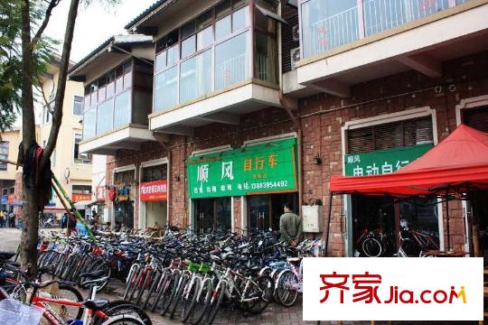 貝蒙天地錦軒項目周邊商業(yè)街
