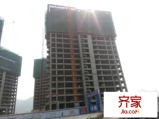 遠洋高爾夫國際社區(qū)果嶺洋樓外景圖一期89號樓工程進度圖（2013.09）