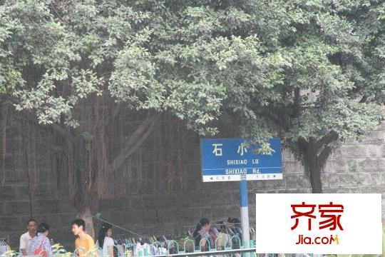 石小路小區(qū)外景圖