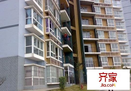香逸半山外景圖 
