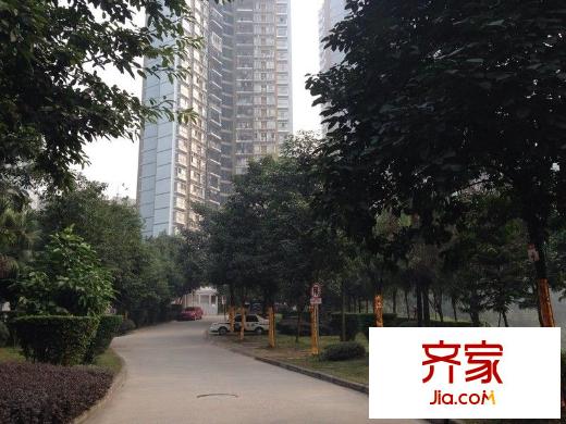 香逸半山外景圖 