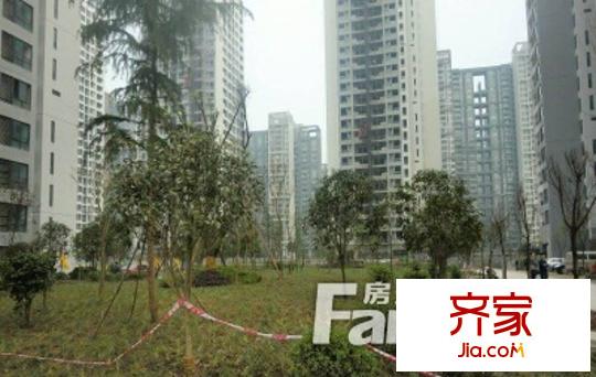 藍(lán)色經(jīng)典外景圖