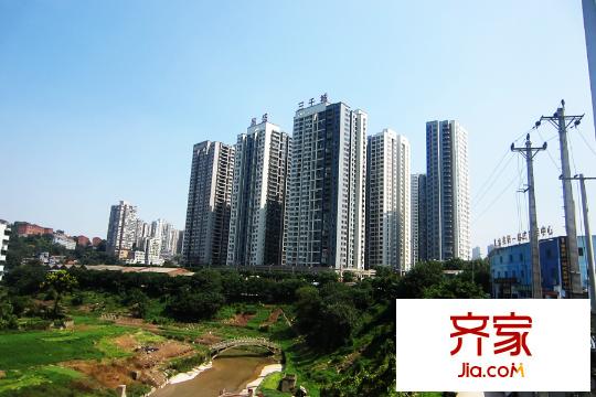 國(guó)盛三千城項(xiàng)目外景（2015.09.10）
