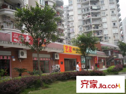 世紀(jì)陽光新尚城配套圖周邊商業(yè)風(fēng)情街
