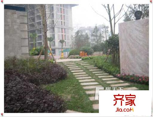 鴻恩雅苑