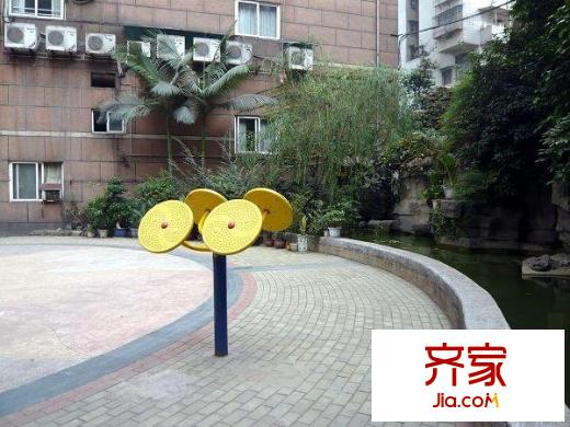 都市風(fēng)采外景圖