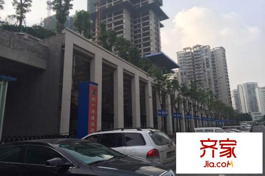 中渝香奈公館商業(yè)裙樓工程進度圖（2015-4）