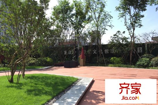 皇庭珠寶城售樓部外實景（2015-06-09）