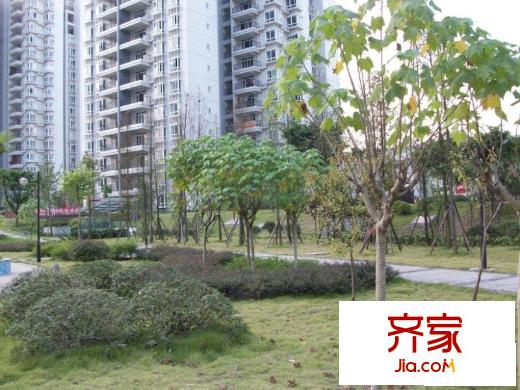 富抱泉花園