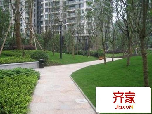 協(xié)信彩云湖外景圖 
