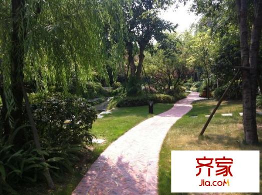 龍湖悠山庭院外景圖 