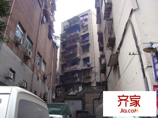 棗子嵐埡外景圖
