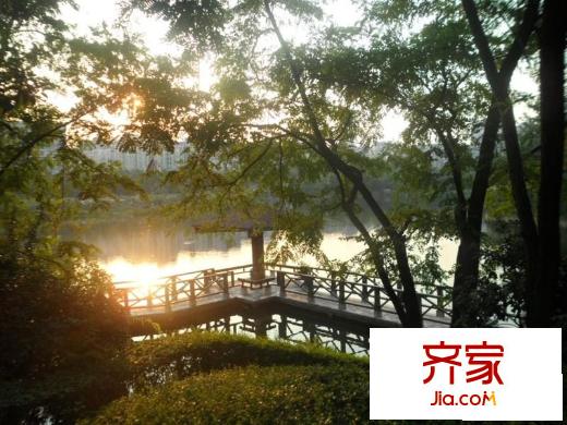 龍湖南苑外景圖 