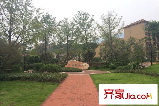 景瑞御藍(lán)灣周邊景瑞依云公園