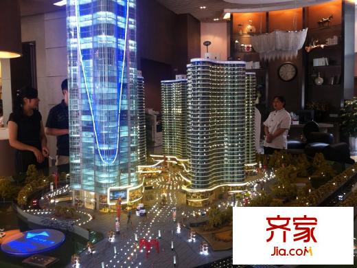 南方東銀ARC中央廣場實景圖銷售中心沙盤參考（2013.05.15）