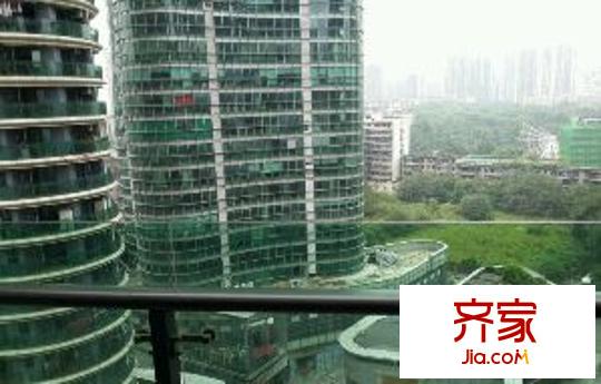 南方東銀ARC中央廣場外景圖 