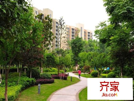 海爾海語(yǔ)江山實(shí)景圖小區(qū)（2013.4.6）