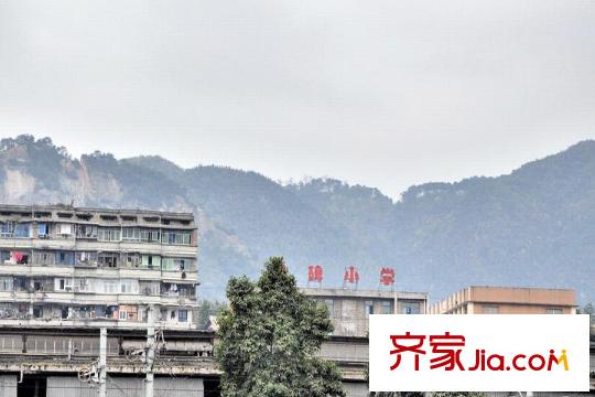 華宇溫莎小鎮(zhèn)周邊小學