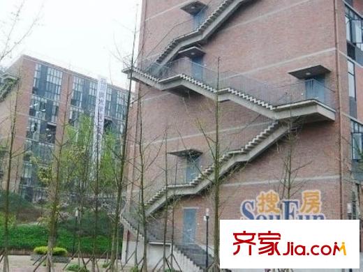 富力城河畔里周邊學校