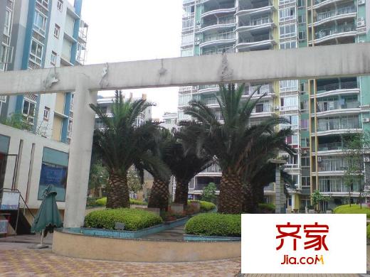 香堤花徑外景圖