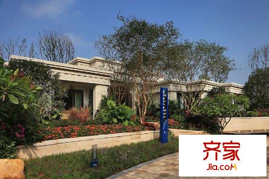 金科天宸項(xiàng)目示范區(qū)（2014.10.28）