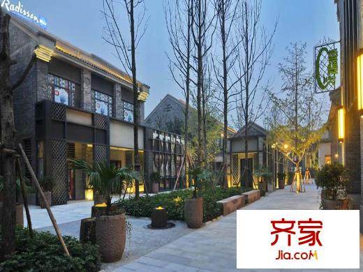 融匯溫泉城錦繡里實景圖泉里小鎮(zhèn)臨街（2014.04.28）
